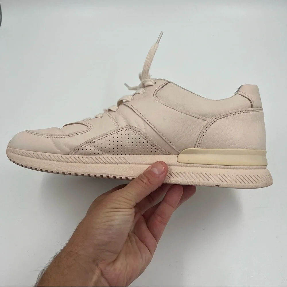 Everlane Tread The Trainer Sneaker Blush (Pale Pink) Men’s 12, Women’s‎ 14